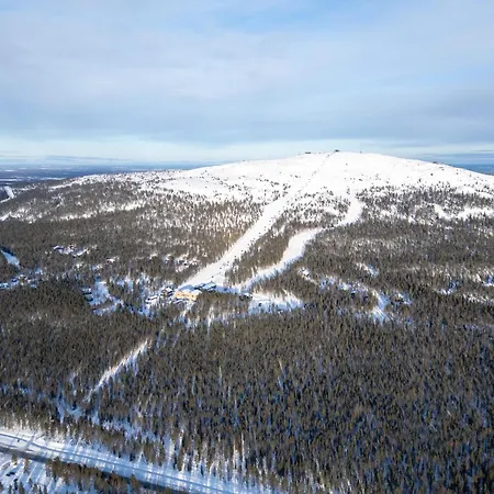 Aurora Luxe Ski-in Ski-out By Aavalevi