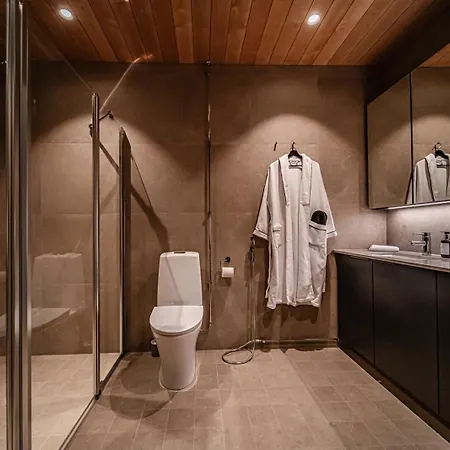 Fjaellen Aurora Luxe Ski-in Ski-out By Aavalevi Апартаменты *